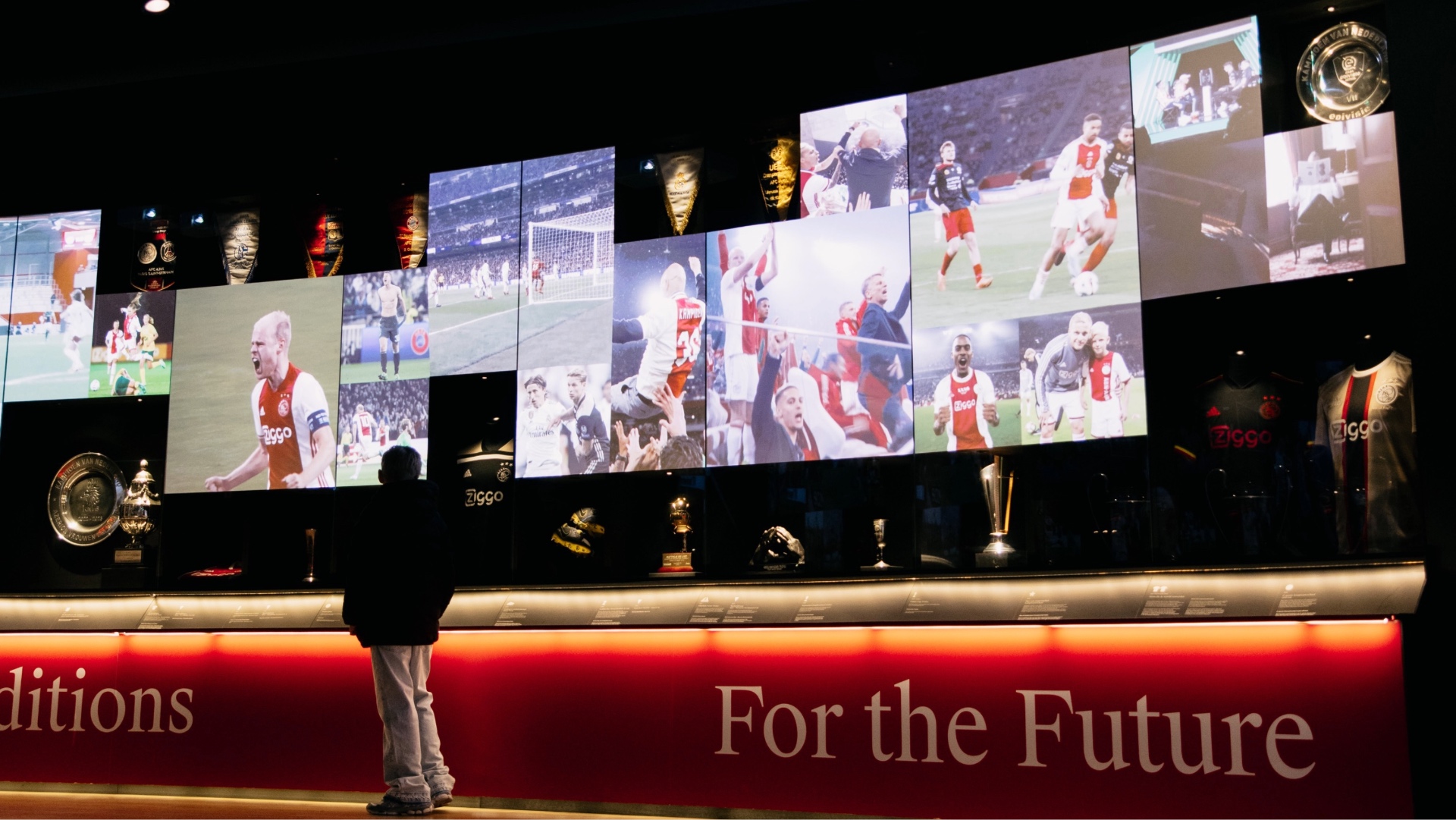 JOHAN CRUIJFF ARENA 65