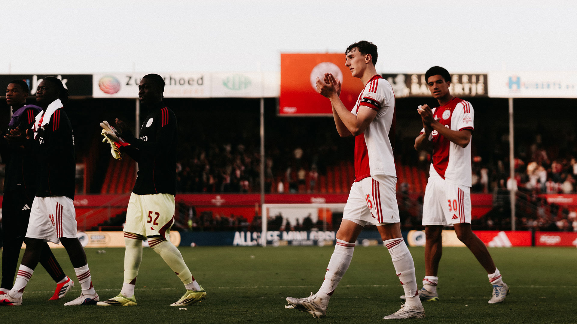 Ajax FC Utrecht 1920 Header