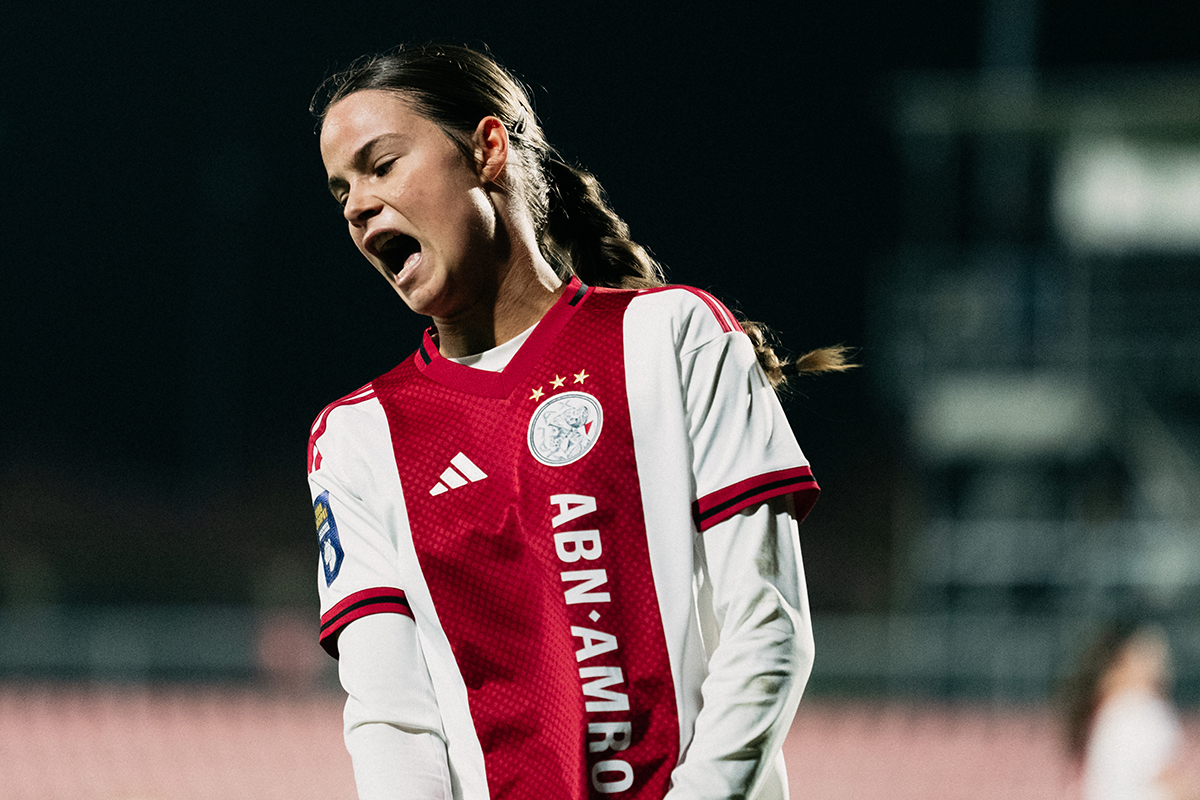 Ajaxaz Vrouwen8