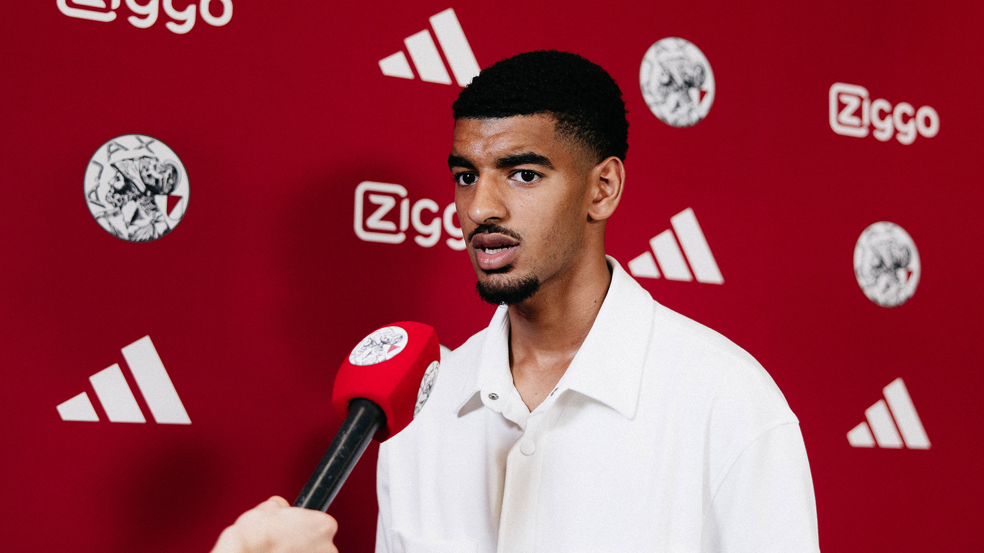 Zakariainterview1920