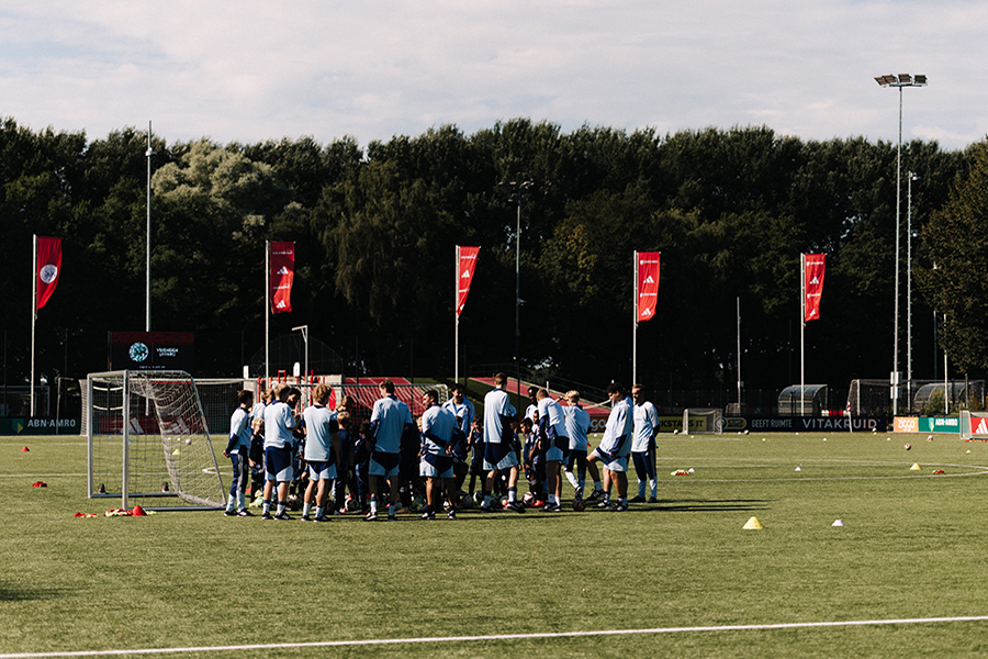 ART 900 7