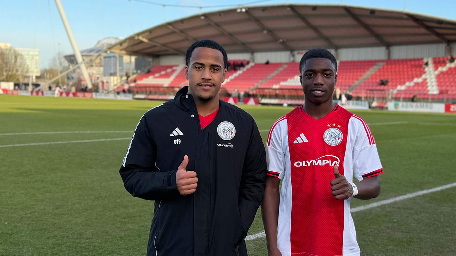 Ajax-jeugd succesvol