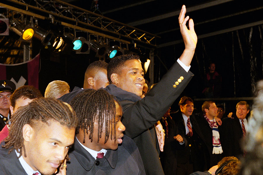 WB95 Huldiging 2 900