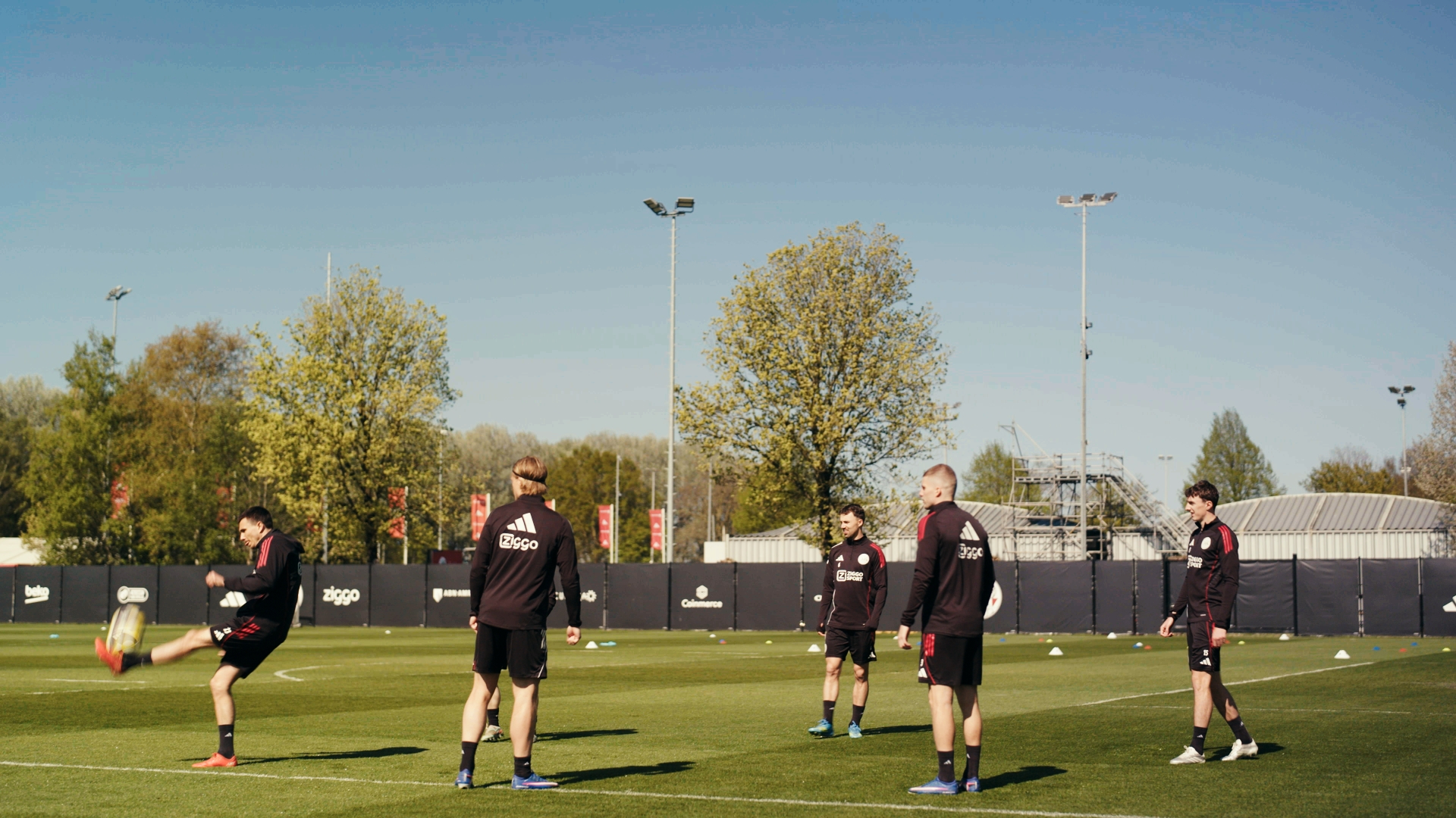 Dit was de dinsdagtraining van Ajax
