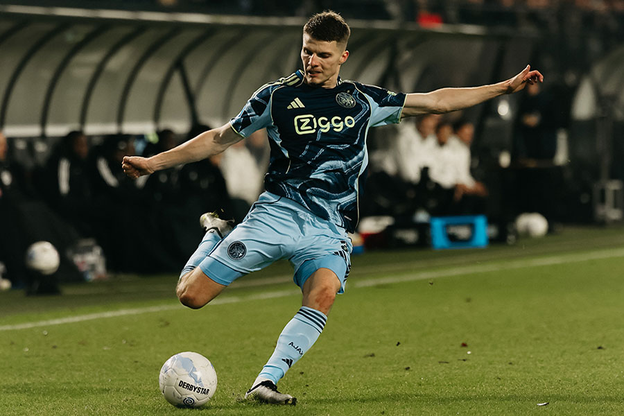 Gaaei 100 Eerste Slider 4 900