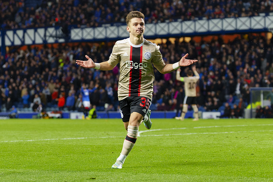 Adidas Daily Paper 1