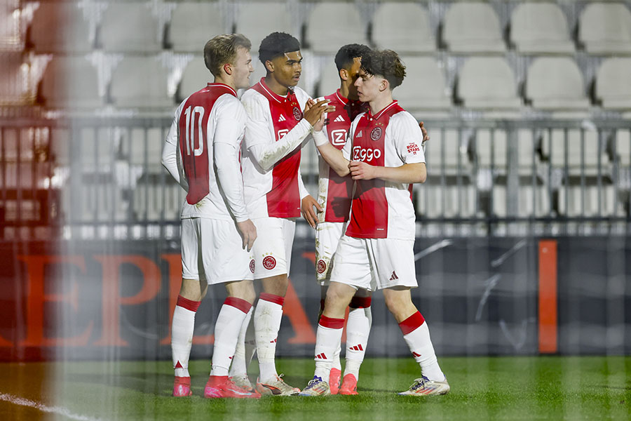 Jong Ajax Cambuur 900 (1)