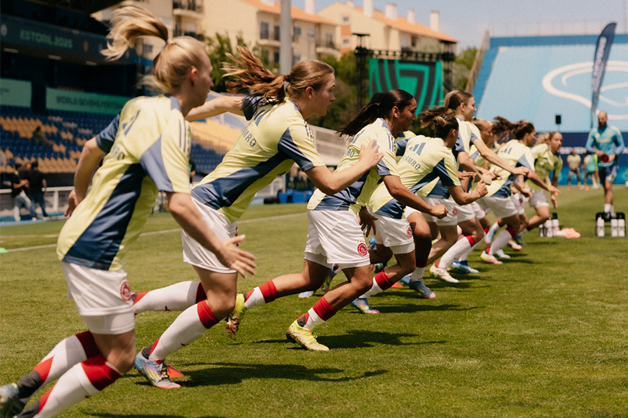 Warmingupajaxvrouwen