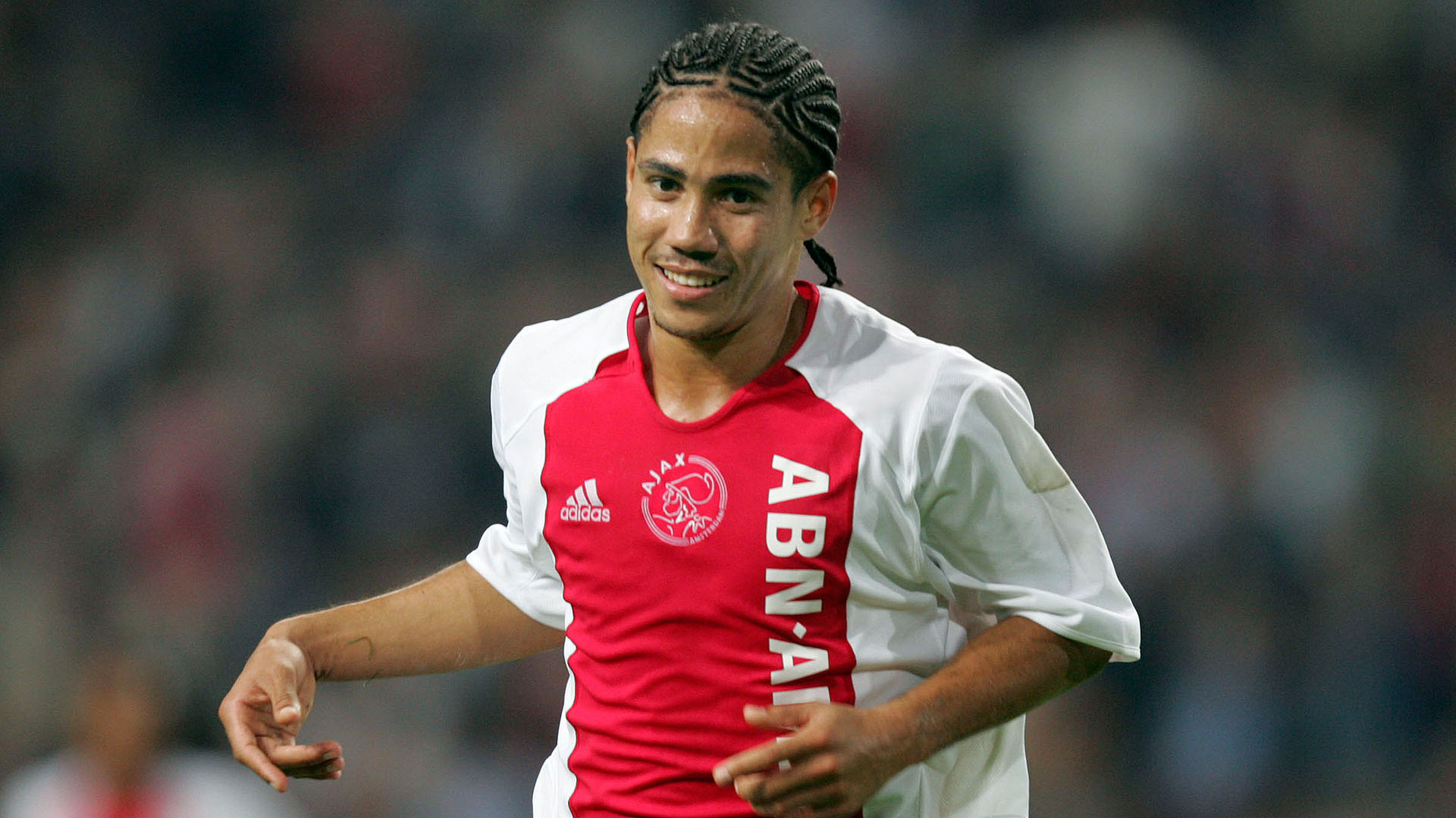 Top 10 Goals | Vrolijke dansjes van Pienaar