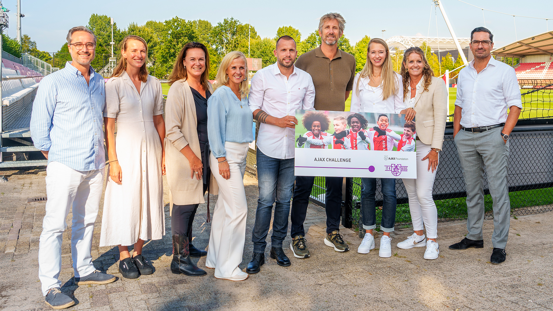 IT4Kids x Ajax Foundation: 'We delen wens jongeren te inspireren'