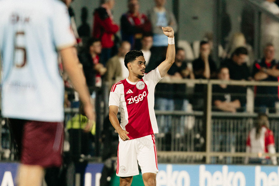 Jongajaxemmen18