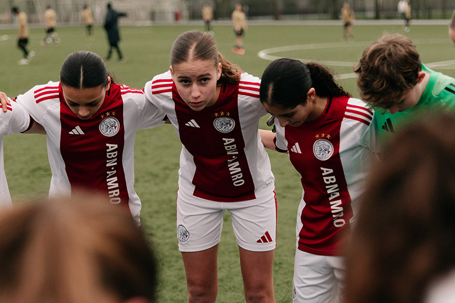 Jeugd 900 Vrouwen TT O16