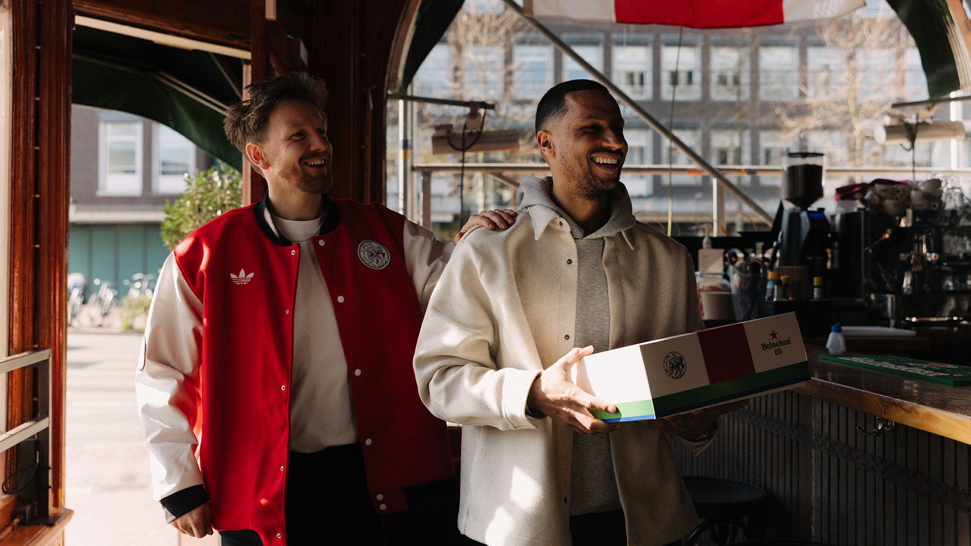 Bekijk De Klassieker in een Heineken x Ajax-café