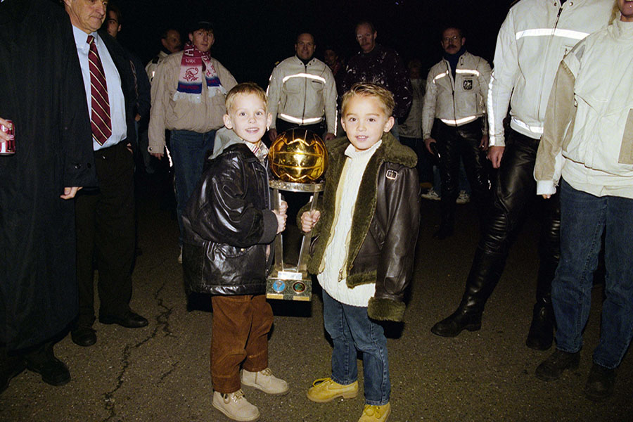 WB Toky Daley Blind En Joel Silooy 900