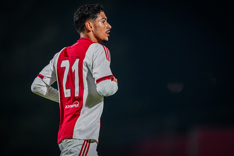 Jong Ajax Dordrecht 11