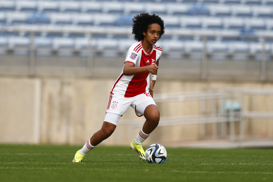 2Yohannes 900