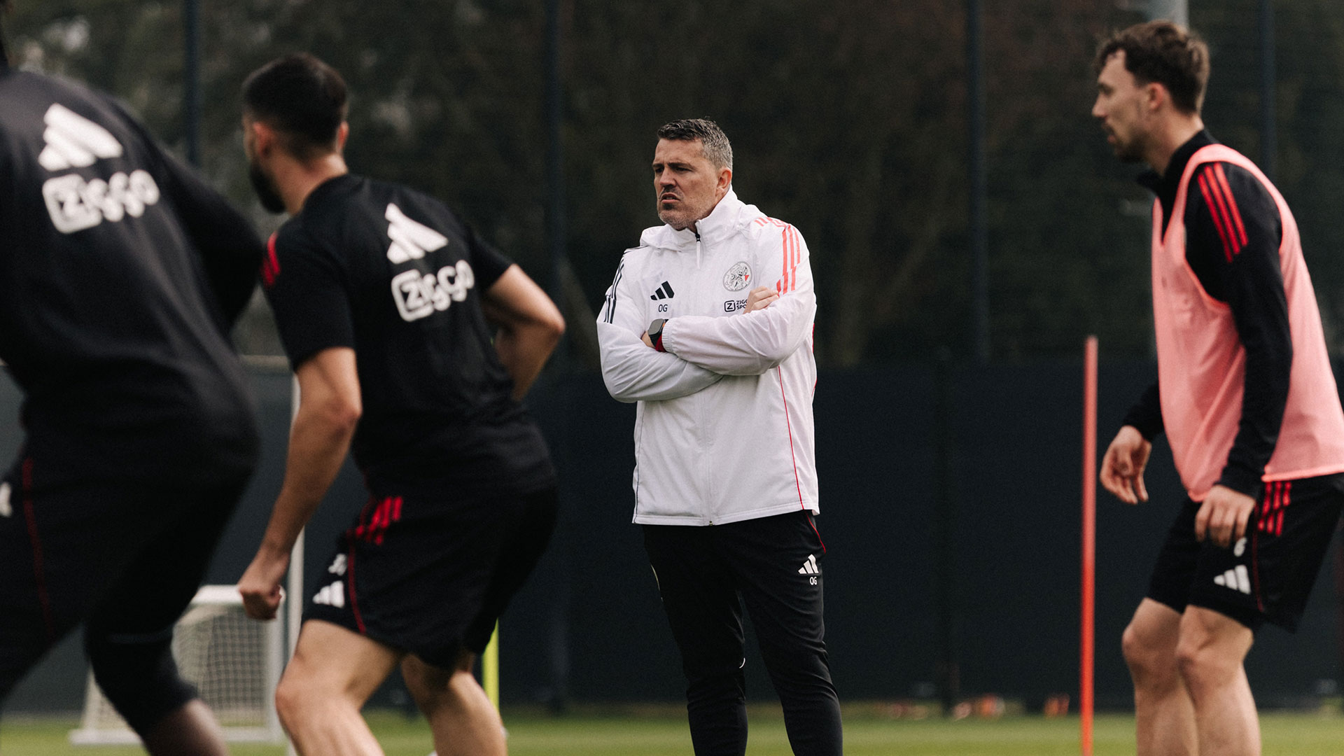 Ajacieden trainen voor het eerst onder trainer García