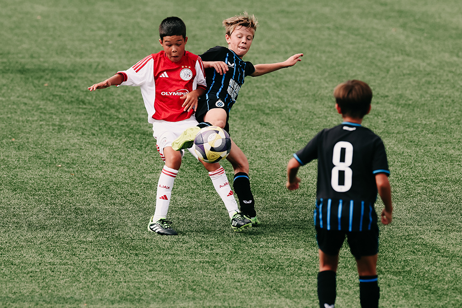 Ajaxo12tegenclubbrugge