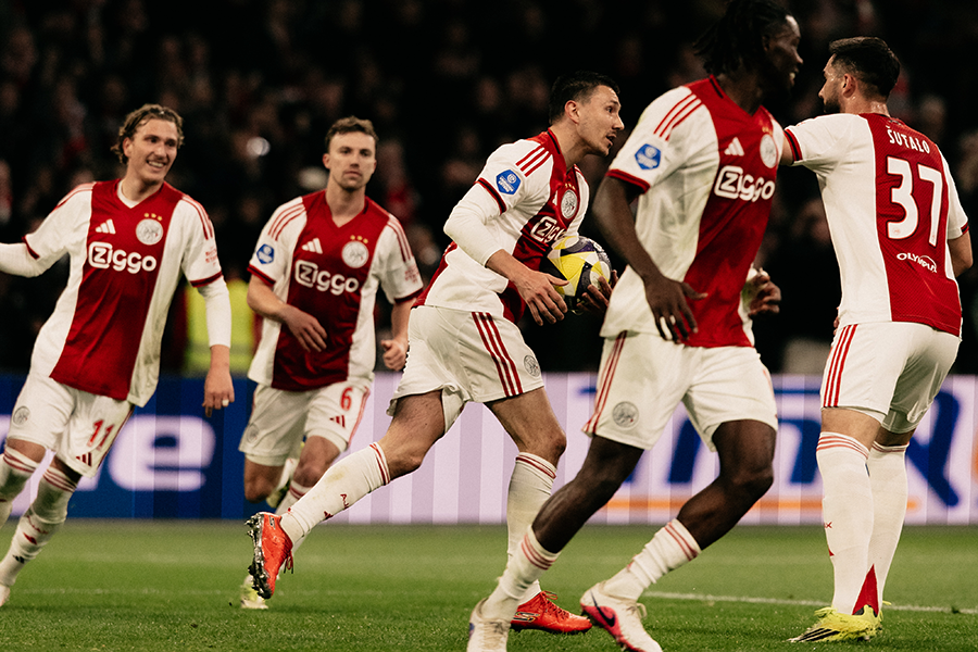 AJASPA Berghuis Goal