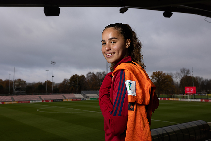 Ziva Oranje 1