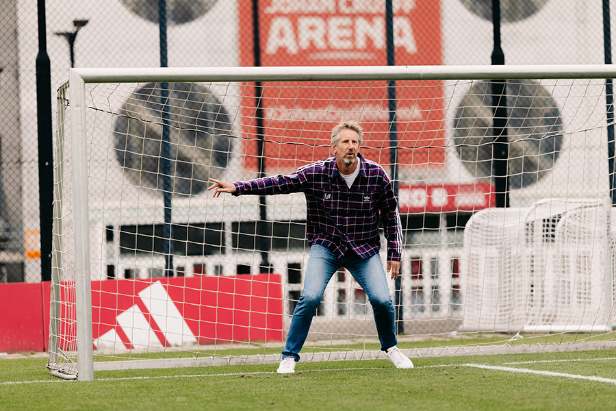 Ajax Foundation 900 8