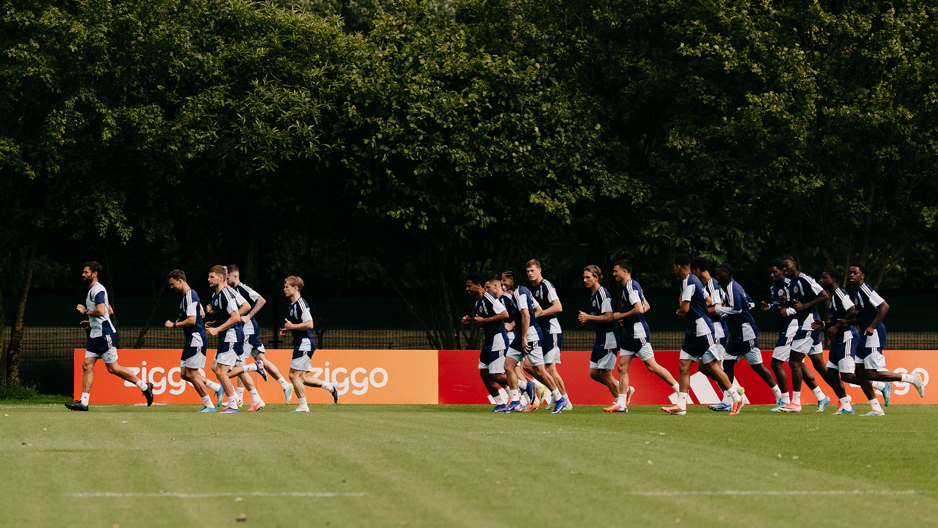 Training 2 1920