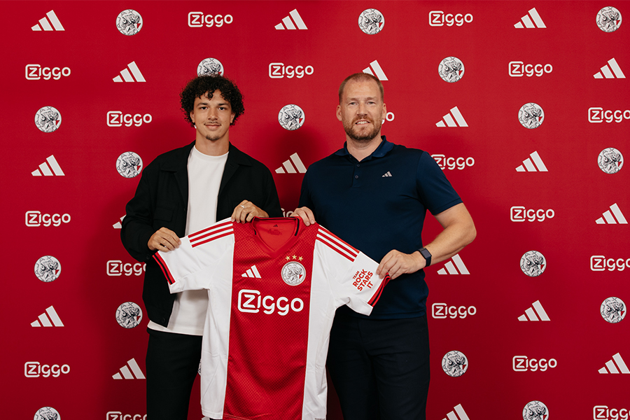 Vinkbeukerstaanthuisshirt